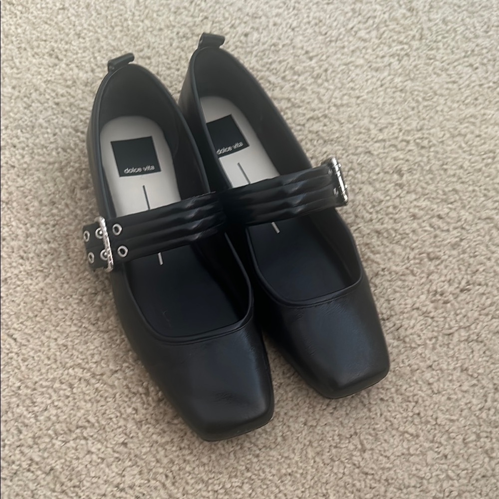 Dolce Vita Black Women's flats